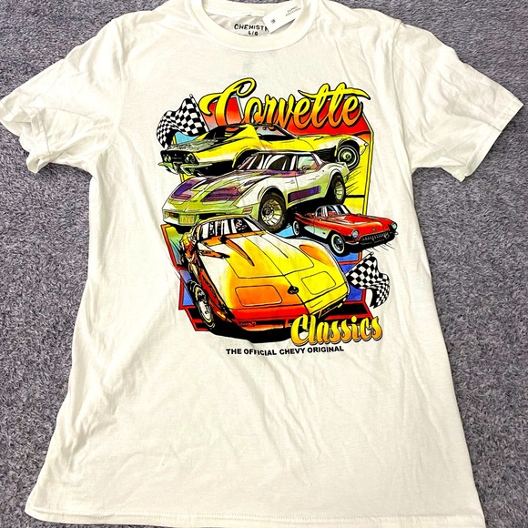 Chemistry Other - Men’s Large Chemistry Corvette Classics  White Short Sleeve Graphic T-Shirt